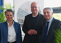 Ministerin Hüskens, Staatssekretär Schlömer, Dekan Prof. Sadrieh