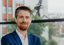 Prof. Dr. Janis Sebastian Neufeld