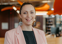 Dr. Mareike Fingerhut-Säck Dr. Mareike Fingerhut-Säck