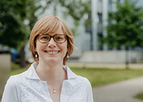 Prof. Dr. Stefanie Rach Prof. Dr. Stefanie Rach