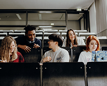 Internationale Studierende im Hörsaal