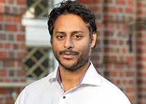 Prof. Dr. Julian Varghese