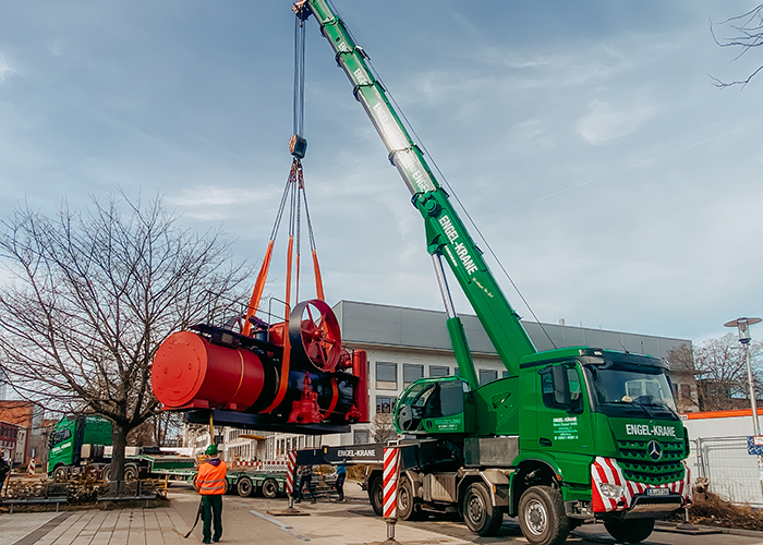 Umzug für alte Lokomobile