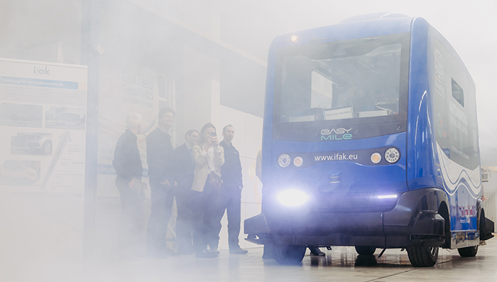 Ki zieht die Notbremse